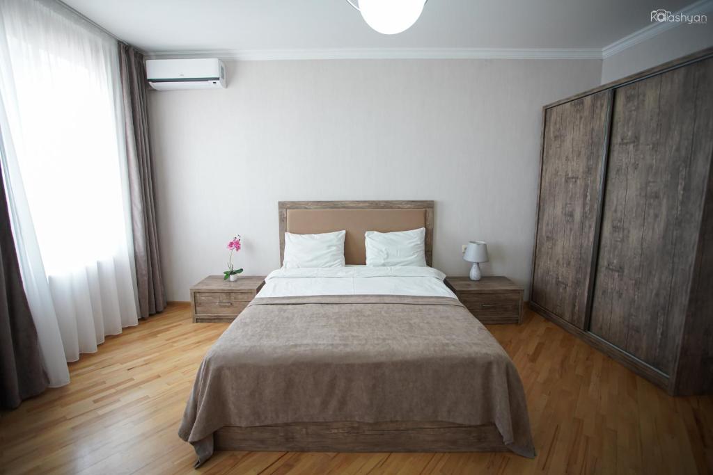 Zurabashvili Guest House room 5